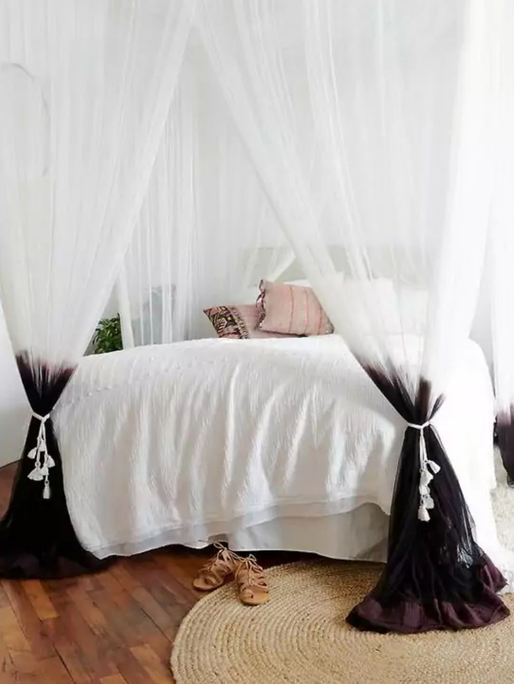 Free People Dip Dye Four Point Queen Canopy. Boho Style